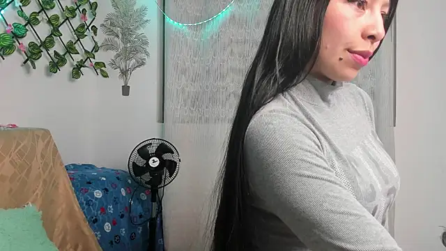 keyla meow online show from February 2025 05:31:02 AM