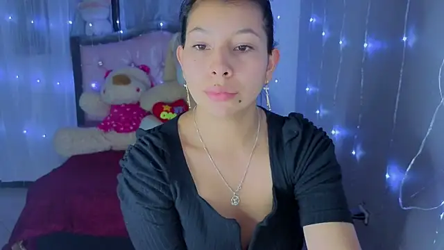 keyla meow online show from October 2025 10:22:01 PM