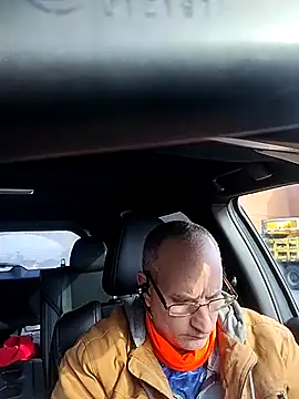 Snapshot of hardandready3523 chatting on March 2025 01:38:02 PM hardandready3523 online show from March 2025 01:38:02 PM