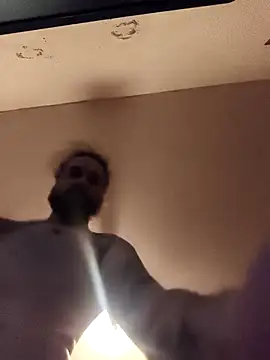 Ozomitro online show from January 2026 05:09:02 PM