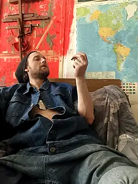 Ozomitro online show from April 2026 01:37:01 PM