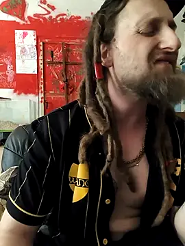 Ozomitro online show from March 2026 12:33:02 PM