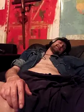 Ozomitro online show from April 2026 08:26:02 PM