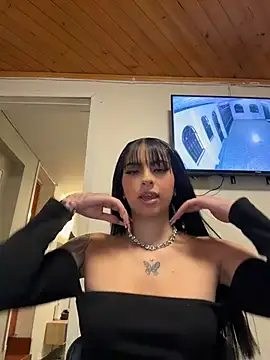 Hilary pinkk online show from June 2026 05:12:01 AM