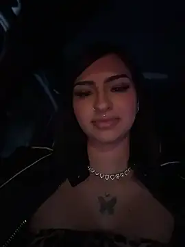 Hilary pinkk online show from April 2026 12:17:01 AM