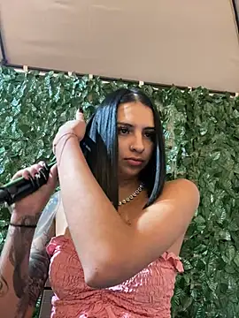 Hilary pinkk online show from January 2026 11:30:02 PM