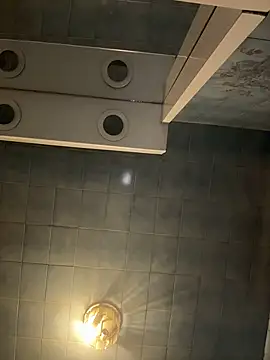 Hilary pinkk online show from April 2026 03:02:02 AM