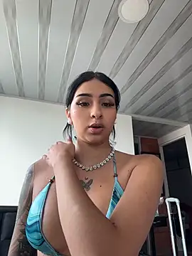 Hilary pinkk online show from May 2026 08:13:01 PM
