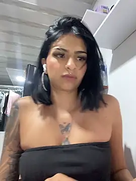 Hilary pinkk online show from March 2026 03:19:01 AM