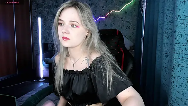 Your small bunny online show from February 2026 02:20:02 AM