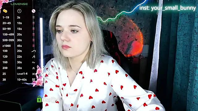 Your small bunny online show from May 2026 02:06:01 AM