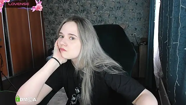 Your small bunny online show from March 2025 06:19:01 AM