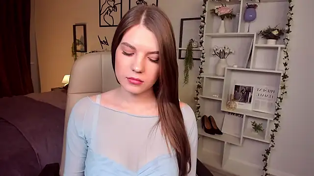 Snapshot of BellaSweetHeart chatting on February 2025 03:30:01 PM BellaSweetHeart online show from February 2025 03:30:01 PM