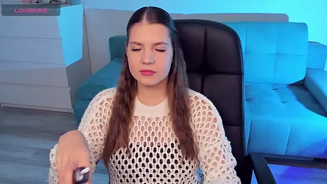 BellaSweetHeart online show from October 2025 04:18:01 PM