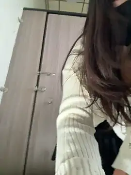 Xixi-Gala online show from November 2025 04:33:02 AM