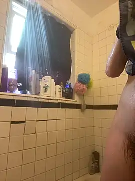 tallnerdyguy online show from March 2026 09:47:01 PM