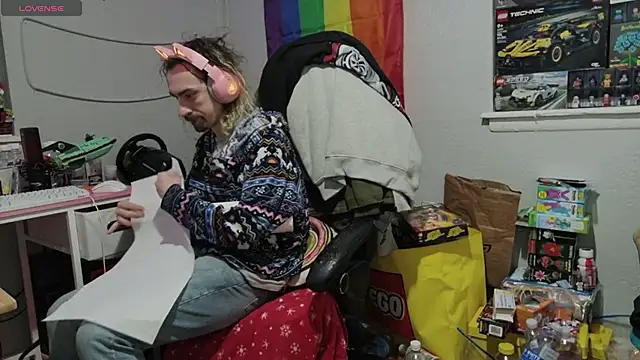 tallnerdyguy online show from May 2026 02:04:02 AM