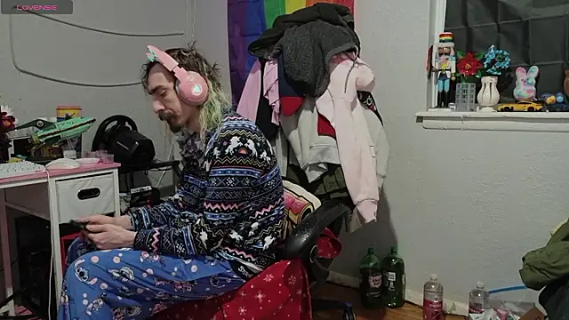 tallnerdyguy online show from February 2026 01:49:02 AM