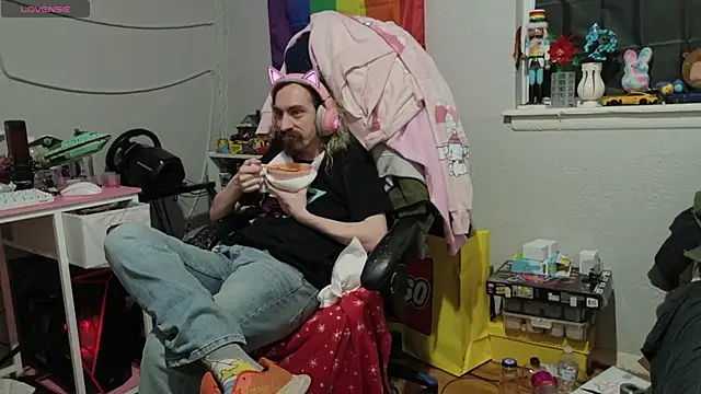 tallnerdyguy online show from March 2026 03:36:02 AM