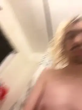 tallnerdyguy online show from October 2025 10:20:01 PM