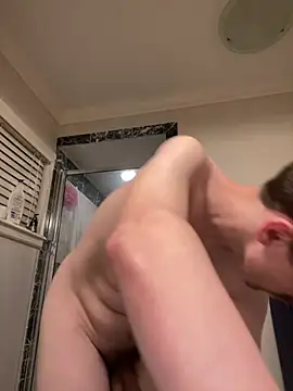 tallnerdyguy online show from May 2026 03:12:01 AM