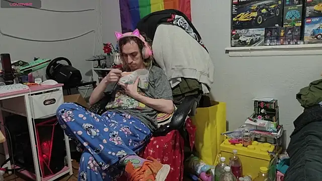 tallnerdyguy online show from April 2026 03:46:01 AM