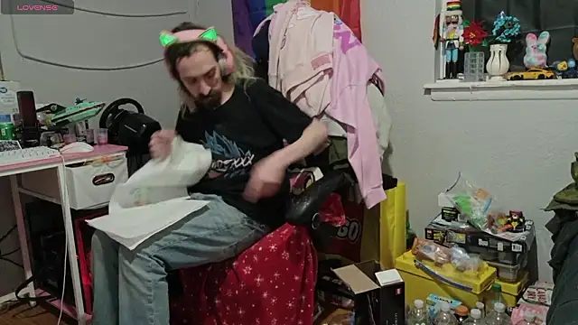 tallnerdyguy online show from March 2026 02:46:01 AM