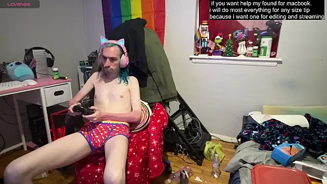 Snapshot of tallnerdyguy chatting on March 2025 02:52:01 AM tallnerdyguy online show from March 2025 02:52:01 AM