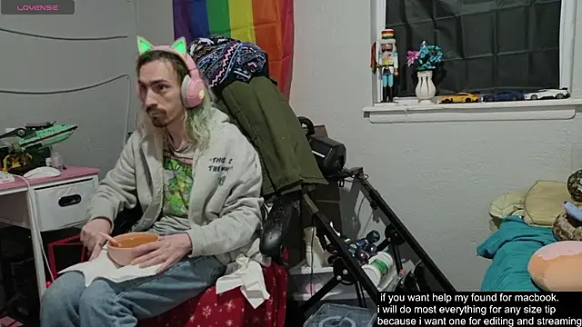 tallnerdyguy online show from November 2025 03:31:02 AM