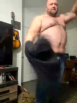 Snapshot of Strong_Bear89 chatting on January 2025 09:23:02 AM Strong Bear89 online show from January 2025 09:23:02 AM