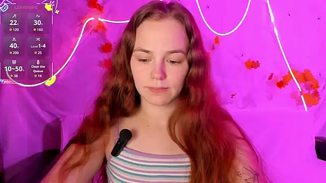 Snapshot of Fox_Lisa chatting on November 2025 10:24:01 PM Fox Lisa online show from November 2025 10:24:01 PM