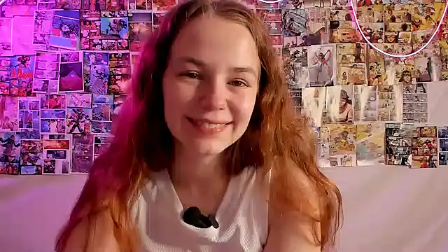 Snapshot of Fox_Lisa chatting on September 2025 08:04:02 PM Fox Lisa online show from September 2025 08:04:02 PM