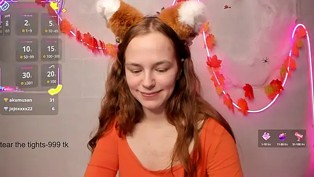 Snapshot of Fox_Lisa chatting on October 2025 08:28:02 PM Fox Lisa online show from October 2025 08:28:02 PM