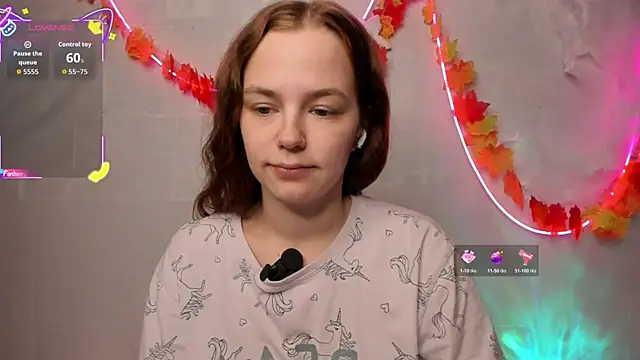 Snapshot of Fox_Lisa chatting on October 2025 08:22:02 PM Fox Lisa online show from October 2025 08:22:02 PM