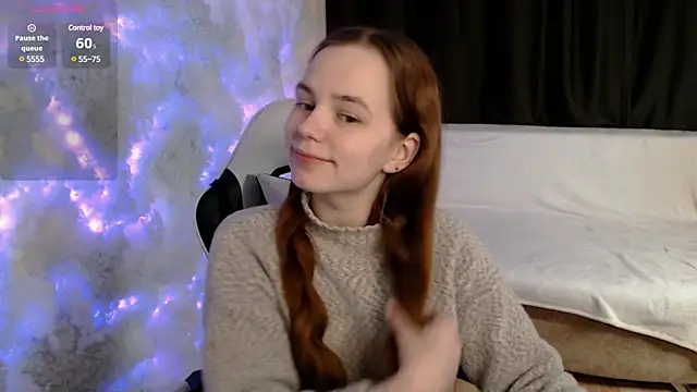 Snapshot of Fox_Lisa chatting on March 2025 07:41:02 PM Fox Lisa online show from March 2025 07:41:02 PM