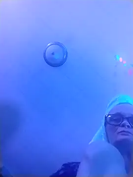 ivylee31 online show from March 2026 04:56:01 AM