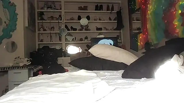 ivylee31 online show from November 2025 07:51:02 PM