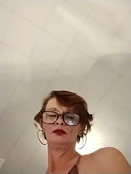 ivylee31 online show from January 2026 10:25:01 PM