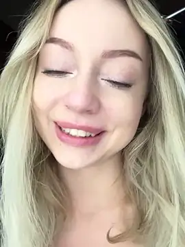 Snapshot of melissa_grr chatting on February 2025 02:47:02 PM melissa grr online show from February 2025 02:47:02 PM