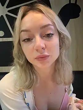 Snapshot of melissa_grr chatting on November 2025 01:04:01 PM melissa grr online show from November 2025 01:04:01 PM