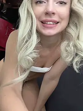 Snapshot of melissa_grr chatting on February 2025 02:57:01 PM melissa grr online show from February 2025 02:57:01 PM