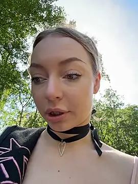 melissa grr online show from June 2026 01:01:02 PM