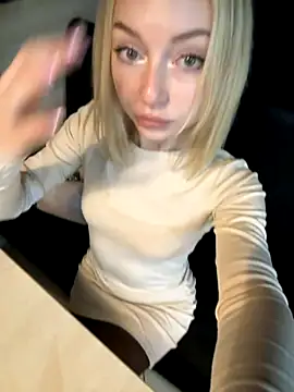 Snapshot of melissa_grr chatting on November 2025 02:28:02 PM melissa grr online show from November 2025 02:28:02 PM