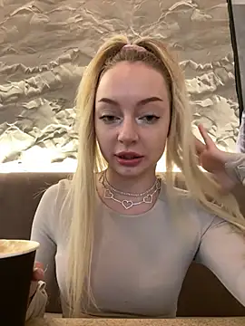 Snapshot of melissa_grr chatting on February 2025 11:02:01 AM melissa grr online show from February 2025 11:02:01 AM