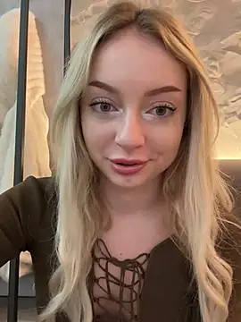 Snapshot of melissa_grr chatting on February 2025 11:45:02 AM melissa grr online show from February 2025 11:45:02 AM