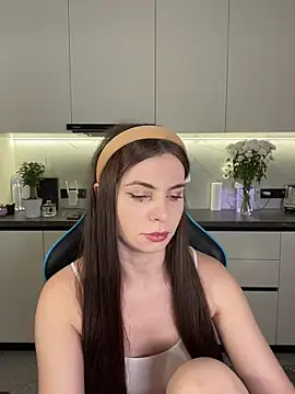 CurlyLara online show from December 2025 04:38:01 PM