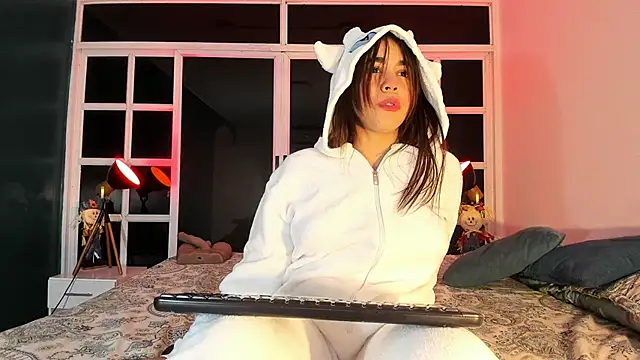 shaidyscott online show from October 2025 03:07:02 AM