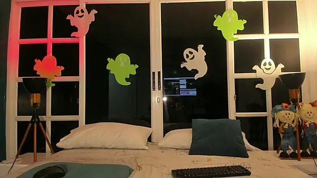 shaidyscott online show from October 2025 03:16:02 AM