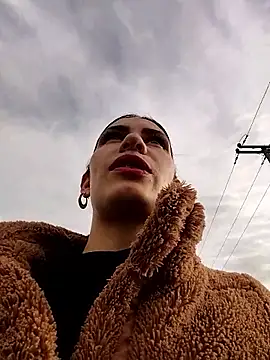 Alysson-- online show from November 2025 12:17:02 PM