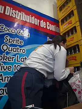 Alysson-- online show from November 2025 01:33:01 PM